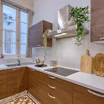 Lejlighed Authentic Maltese 3br Steps From Seafront & Ferries *