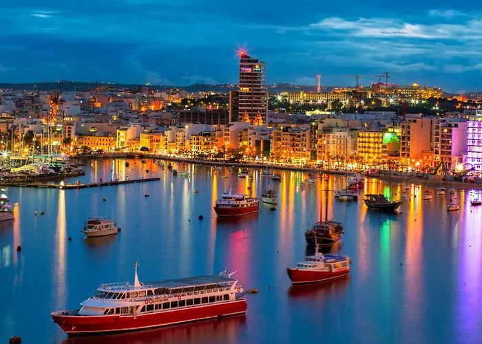 Authentic Maltese 3br Steps From Seafront & Ferries Sliema