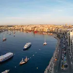 Authentic Maltese 3br Steps From Seafront & Ferries